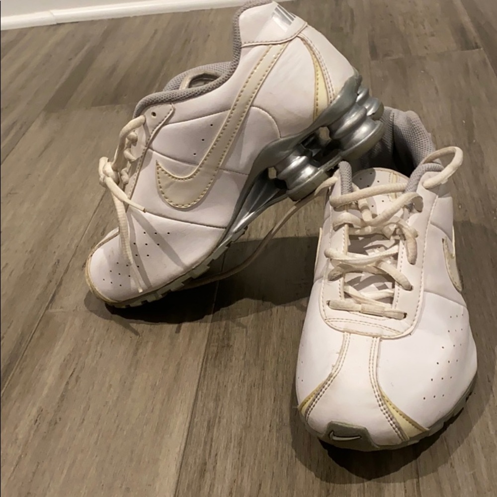Nike shox